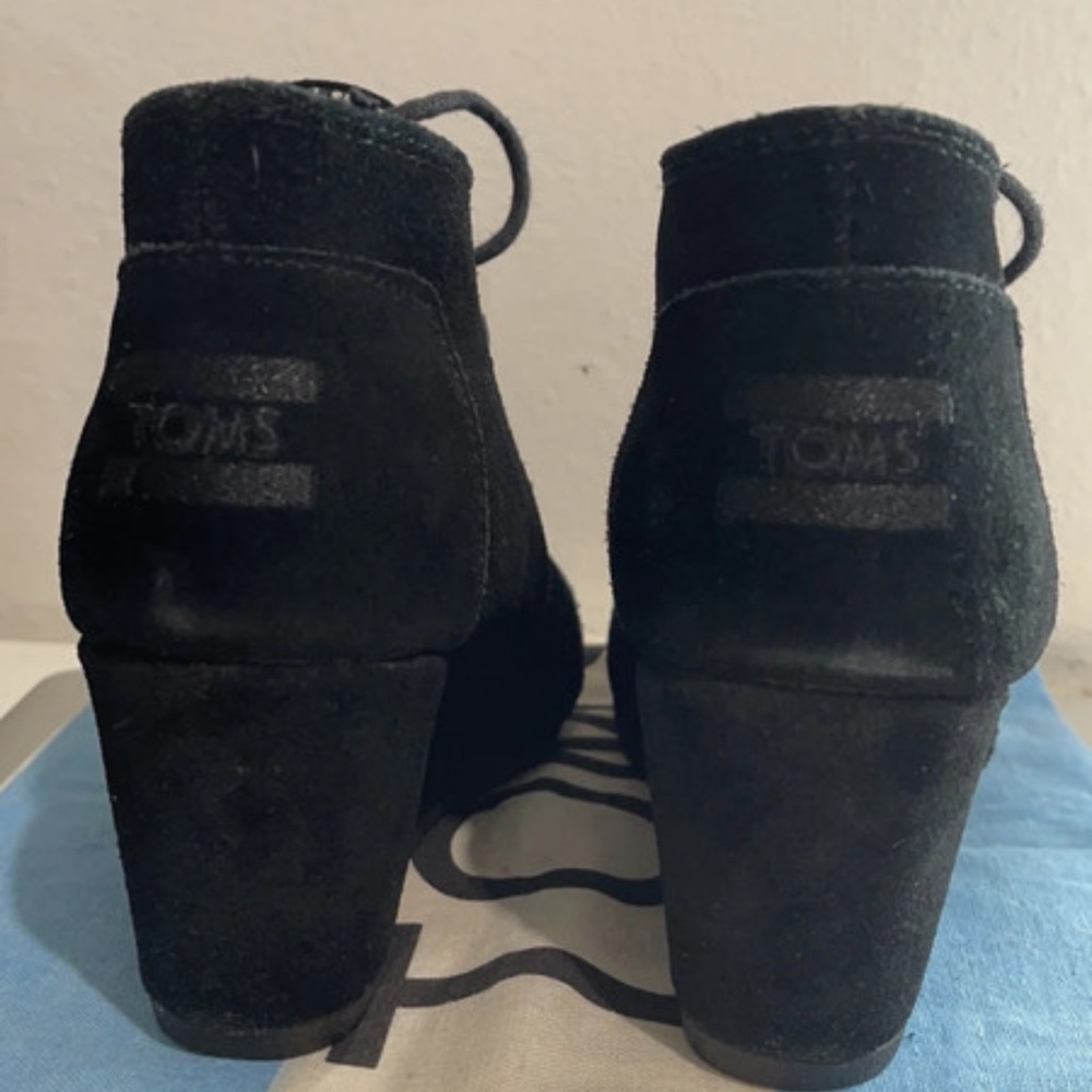 TOMS Women's Black Heeled Boots